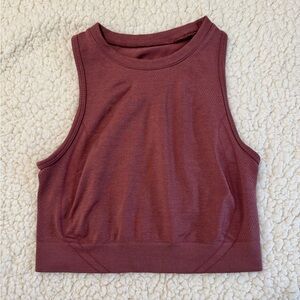 Alphalete Stratus Crop Tank